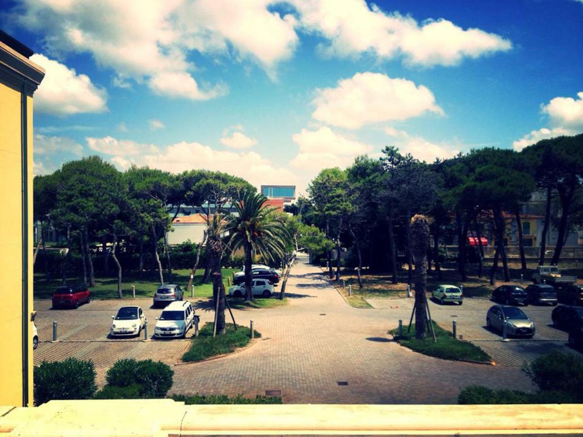 Villa Amazing Sea View Flat Tirrenia Exterior foto